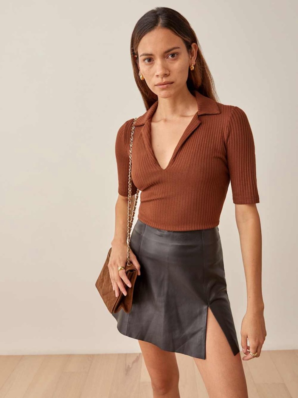 Reformation Thomas Ribbed V-Neck Polo Top in Rust. Sz Small